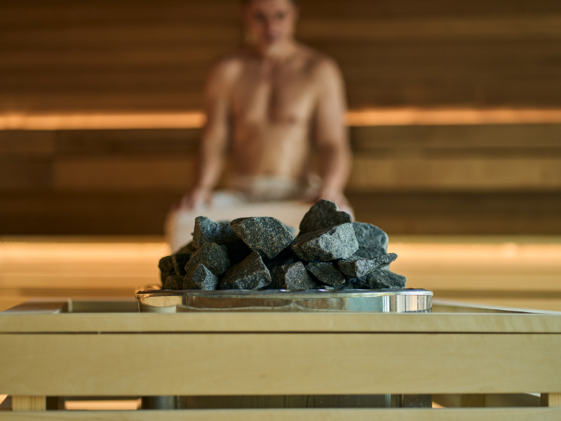 Infrared vs. Traditional Saunas: Understanding the Differences and Making the Right Choice